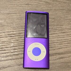 Apple iPod 4th generation 8gb